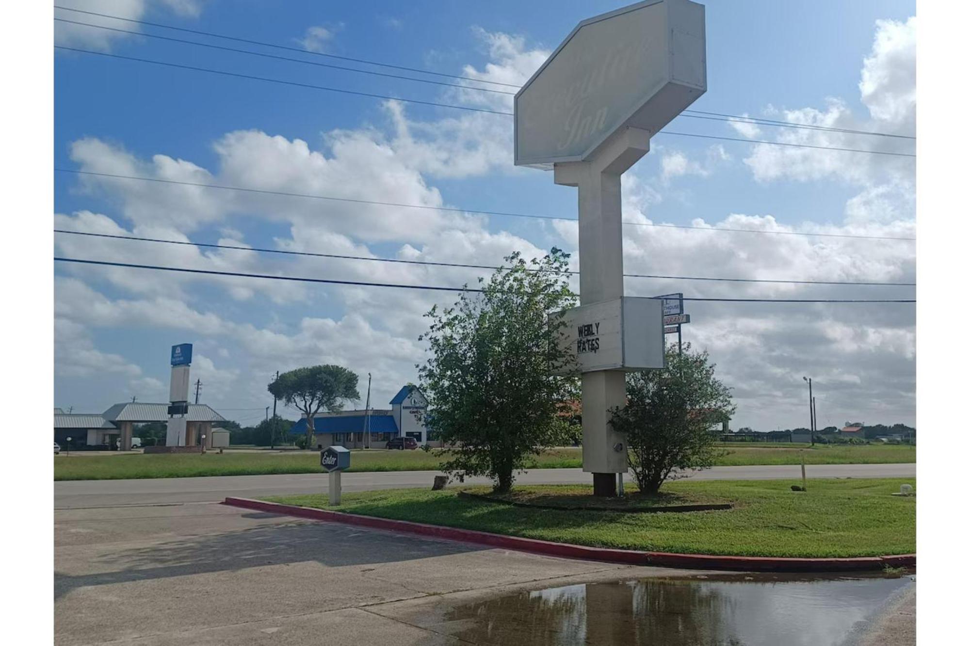 Executive Inn Port Lavaca By Oyo Bagian luar foto